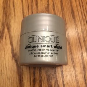 Clinique Smart Night Custom-Repair Moisturizer